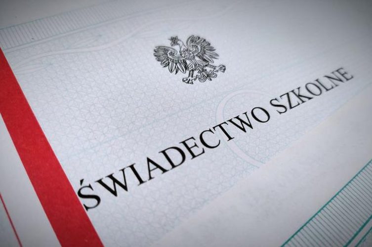 świadectwo szkolne