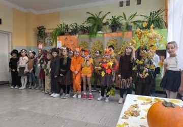 „Bal jesieni” w wykonaniu uczniów klasy 2a