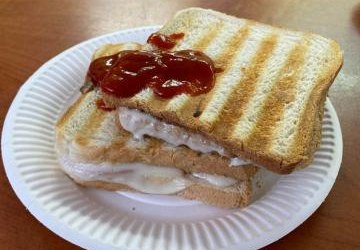 Dzień Tosta w „Szóstce” – pyszna akcja Samorządu Uczniowskiego