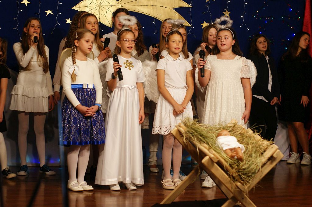 Szkolne jasełka – magia Świąt Bożego Narodzenia w naszej szkole